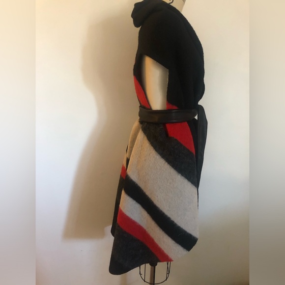 Alice + Olivia Wool and Leather Jacket Vest - Picture 5 of 7